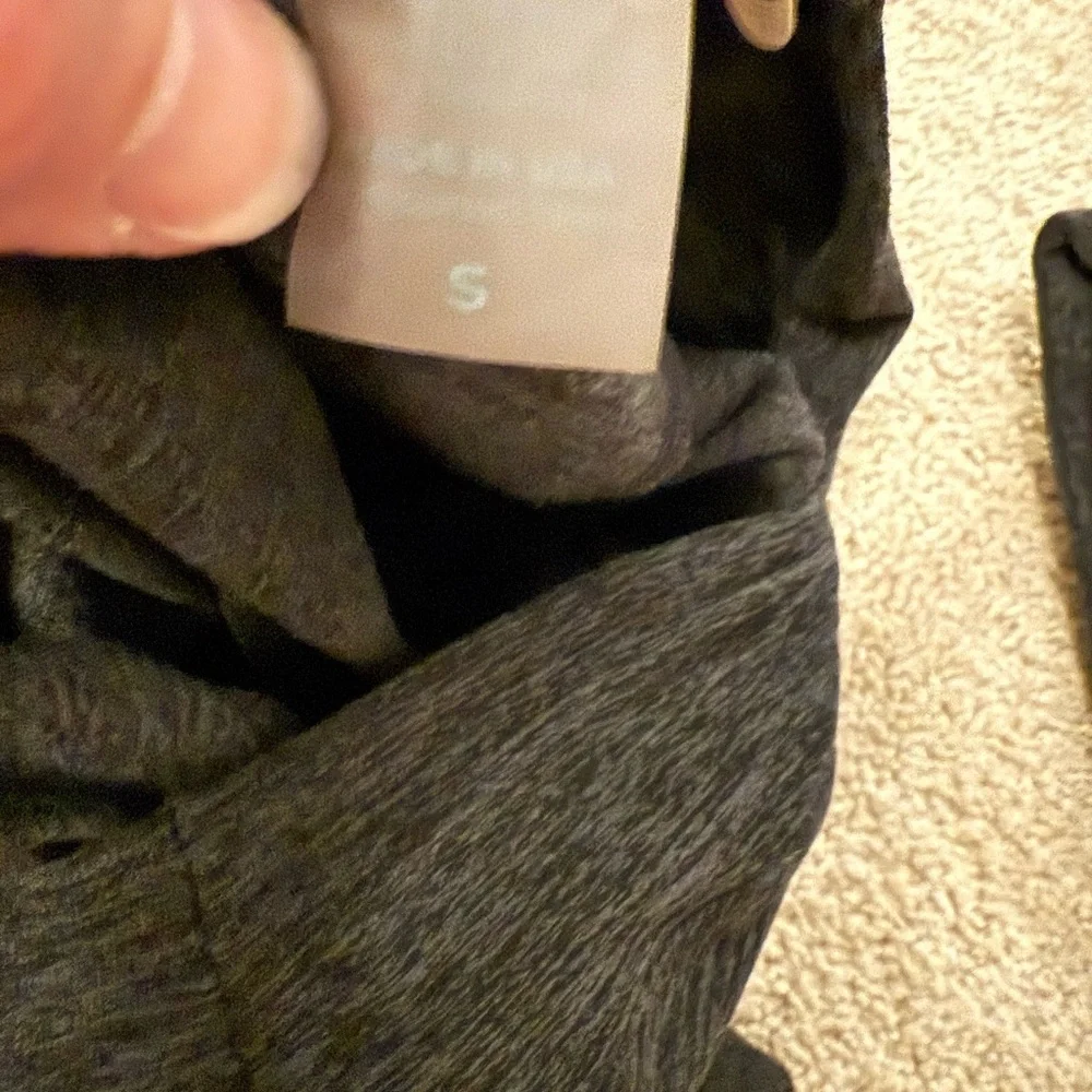 Bombshell leggings ONLY!  Cross listed on Mercari! - Picture 4 of 5